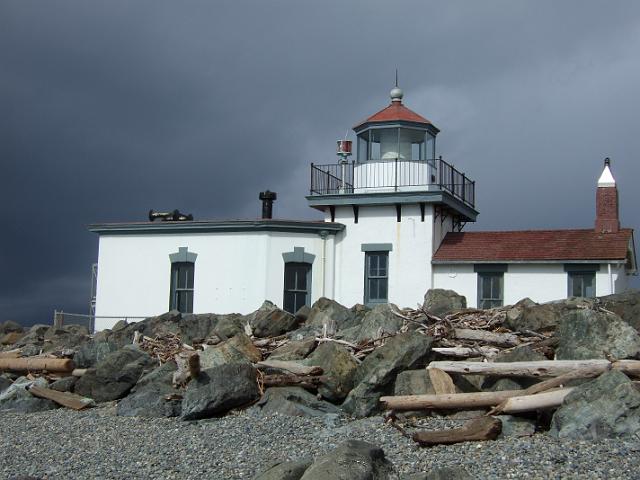 3-15-08 093 Closer view of the lighthouse.